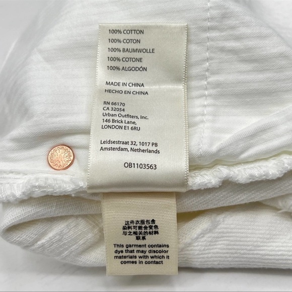 Free People Loving Good Vibrations Cutoff Shorts in White NWT - Picture 7 of 9